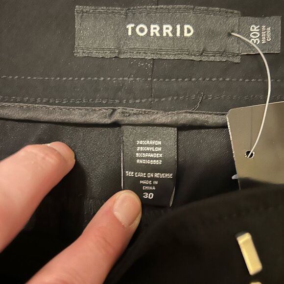 NWT Torrid slim boot deluxe stretch dress pant size 30 - Picture 4 of 9